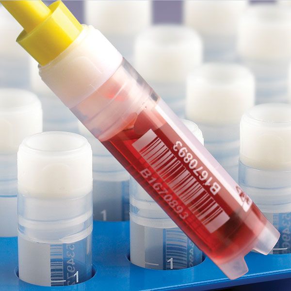 Cryogenic Vials with External Threads