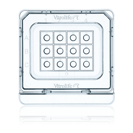 Vitrolife Multi-Droplet Culture Dish. For embryo culture in micro-droplets to a higher level.
