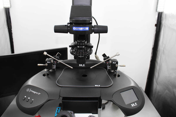 Olympus IX73 w/ NEW HMC Optics, New Integra Micromanipulator,NEW  RI Mushrooms x 2, NEW Camera/C-Mount/Monitor