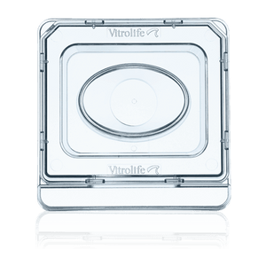 Vitrolife IVF Certified Center Well Dish. Can be used for oocyte stripping and embryo culture