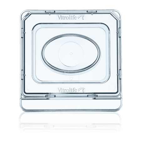 Vitrolife IVF Certified Center Well Dish. Can be used for oocyte stripping and embryo culture